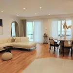Aaa Seaview Apartments - Makarska